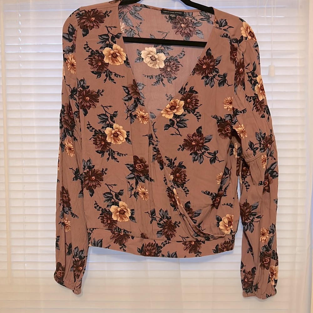 AE medium floral top